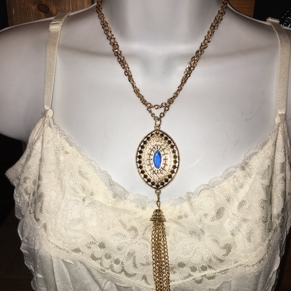🆕Long gold necklace w/blue center & earrings NWT - Picture 5 of 8